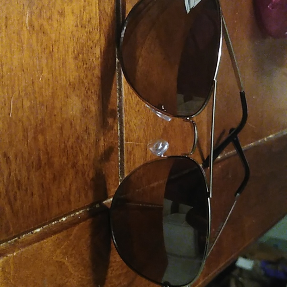 Solar Accents by Foster Grant Silver Dolly Aviator Sunglasses